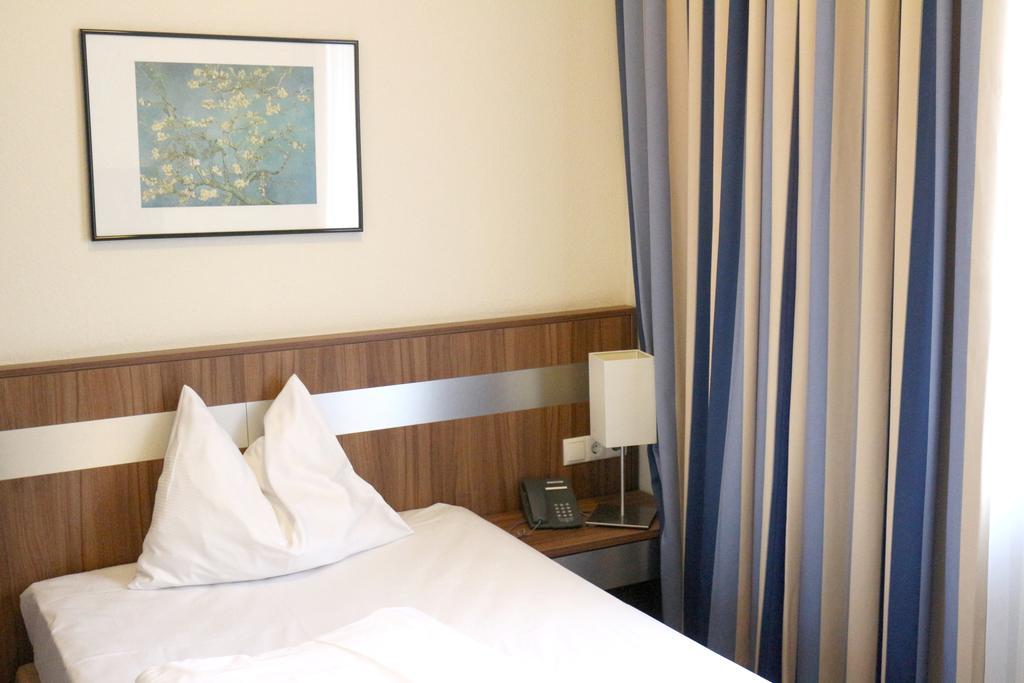 Hotel Carina Vienne Extérieur photo